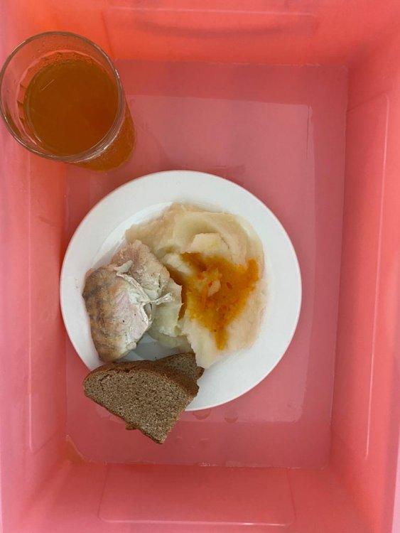 Күнделікті тегін тамақтанатын оқушылардың ас мәзірі (01.09.2022)