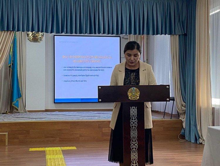 Мектебімізде директор жанындағы кеңесте Мемлекет басшысы Қ.К.Тоқаевтың Қазақстан халқына жолдауы талқыланды.