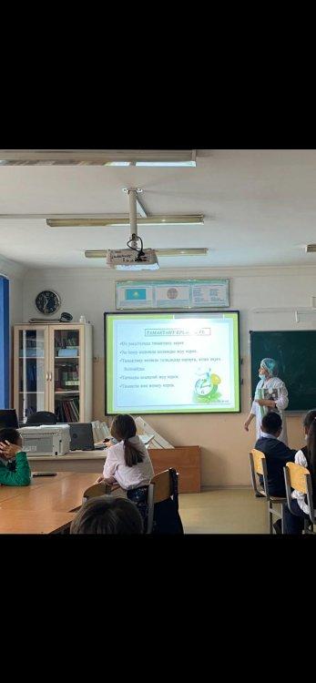 Балалар мен жасөспірімдердің тамақтану рационы