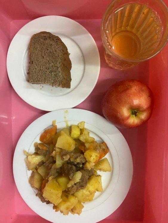 Күнделікті тегін тамақтанатын оқушылардың ас мәзірі (30.11.2022)