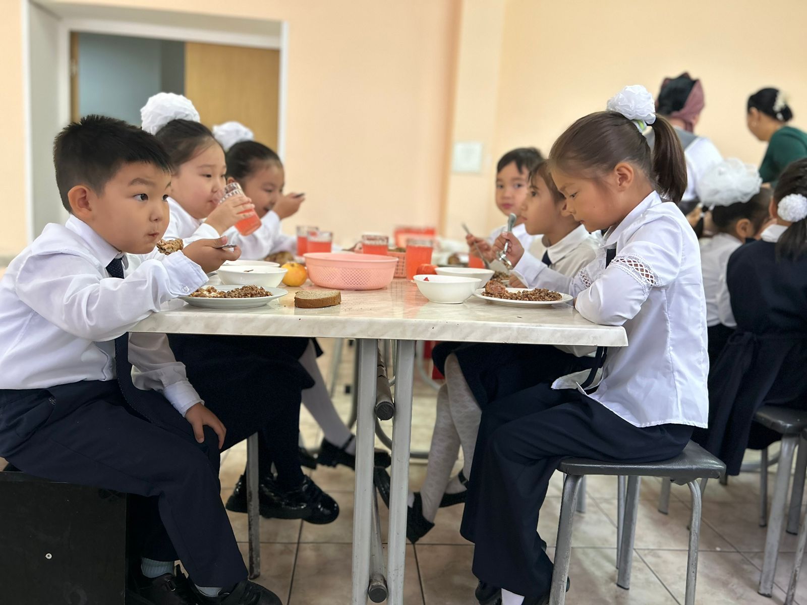 Күнделікті тегін тамақтанатын оқушылардың ас мәзірі (15.09.2023)