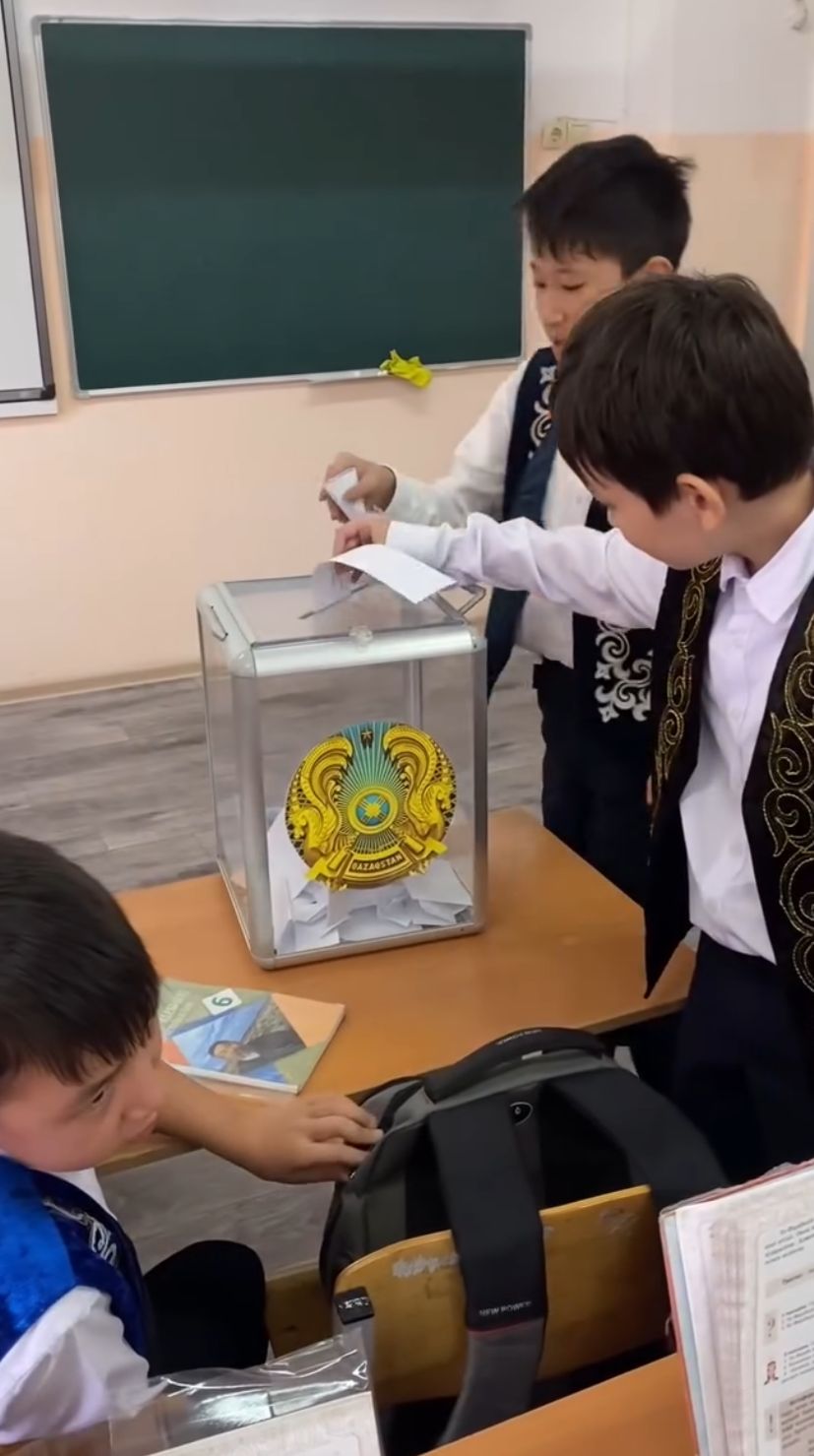 Өзін-өзі басқару ұйымының Президенті сайланды.